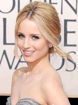 戴安娜·艾格伦（Dianna Agron）的烟熏妆