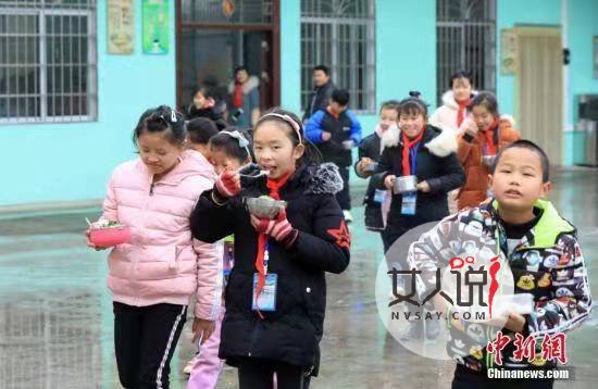 针对学生用餐安全 教育部发布最新制度  形成陪餐的制度化