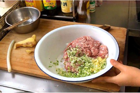 过年饺子馅做法大全，七种最好吃的肉馅饺子制作方法