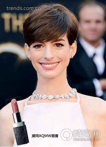 AnneHathaway