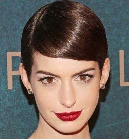 ANNE HATHAWAY