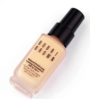 Bobbi Brown 粉嫩智慧粉底液 SPF15 PA++ ￥420/30ml