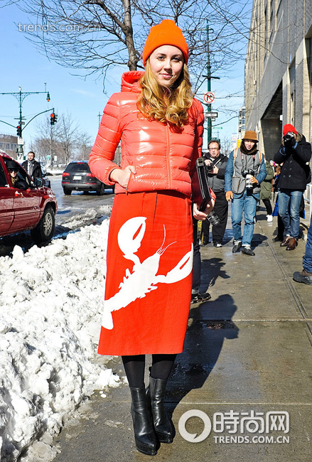 orange--orange-look-proof-even-practical-puffer-can-chic-Wear-next-snow-day-rejoice